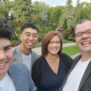 Meet your Posher, Rick eliza